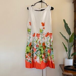 Valentina Terra White and Orange Floral Midi Dress